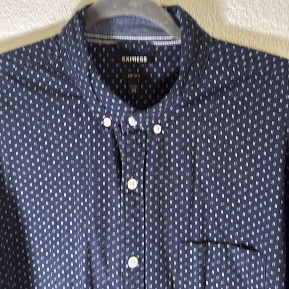 Express- Soft wash navy and white long sleeve button up dress shirt- Size XXL - Picture 2 of 6